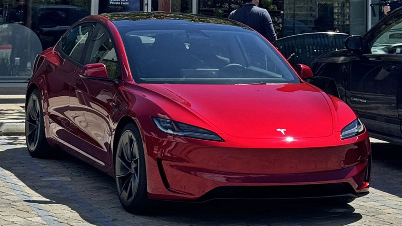 Tesla Model 3 Ludicrous