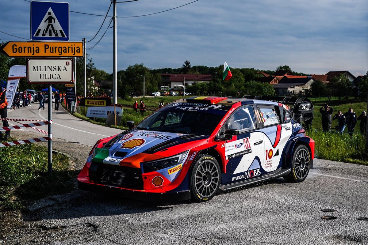 Thierry Neuville no se deja intimidar por los pilotos de Toyota en el Rally de Croacia