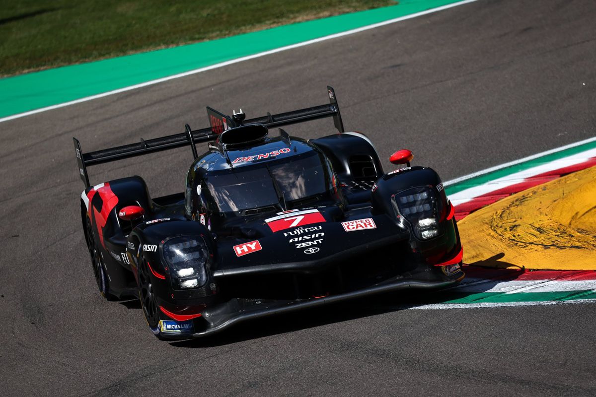 El Toyota #7 se lleva las 6 Horas de Imola tras un error estratégico de bulto de Ferrari