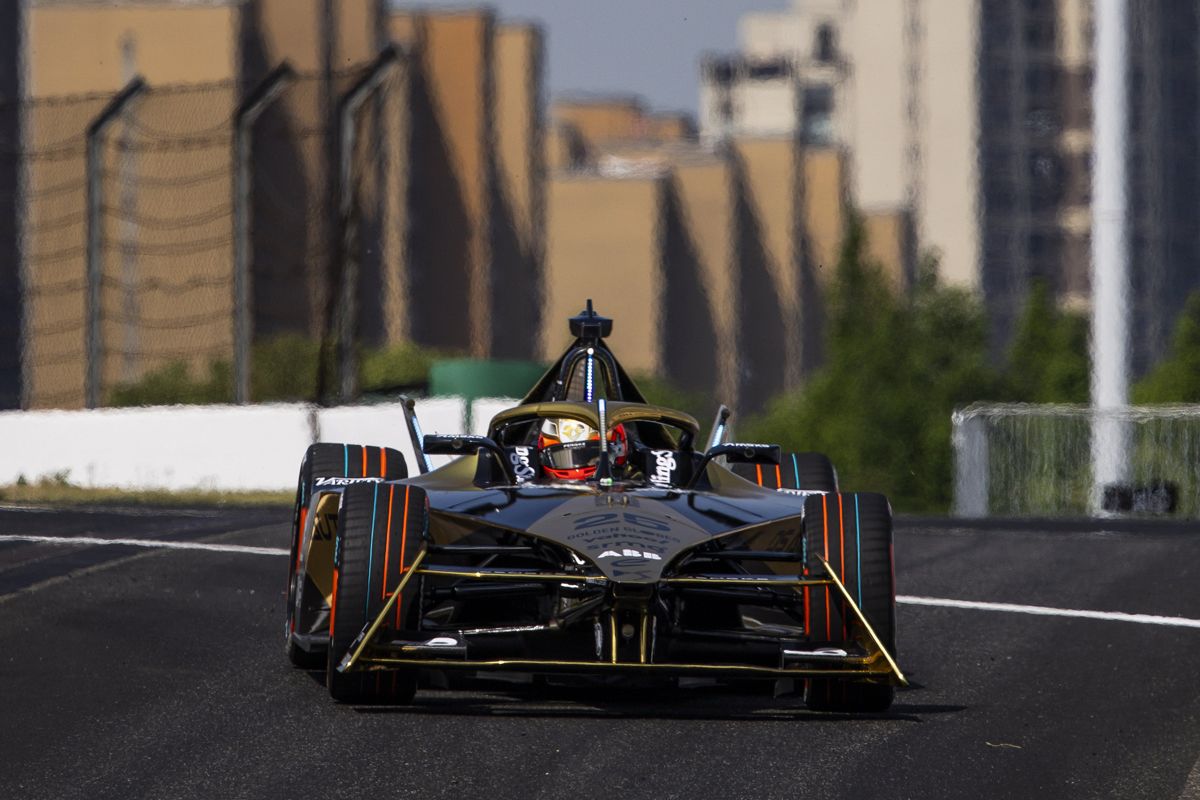 Jean-Eric Vergne revive su viejo idilio con China y logra la pole en el ePrix de Shanghái