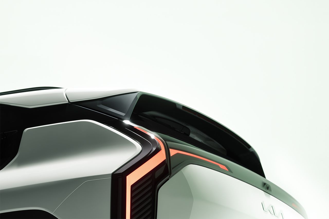 KIA EV3 2025 teaser