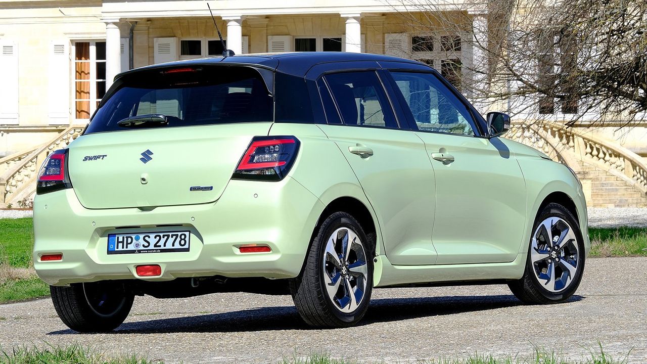 Suzuki Swift 2024 - posterior