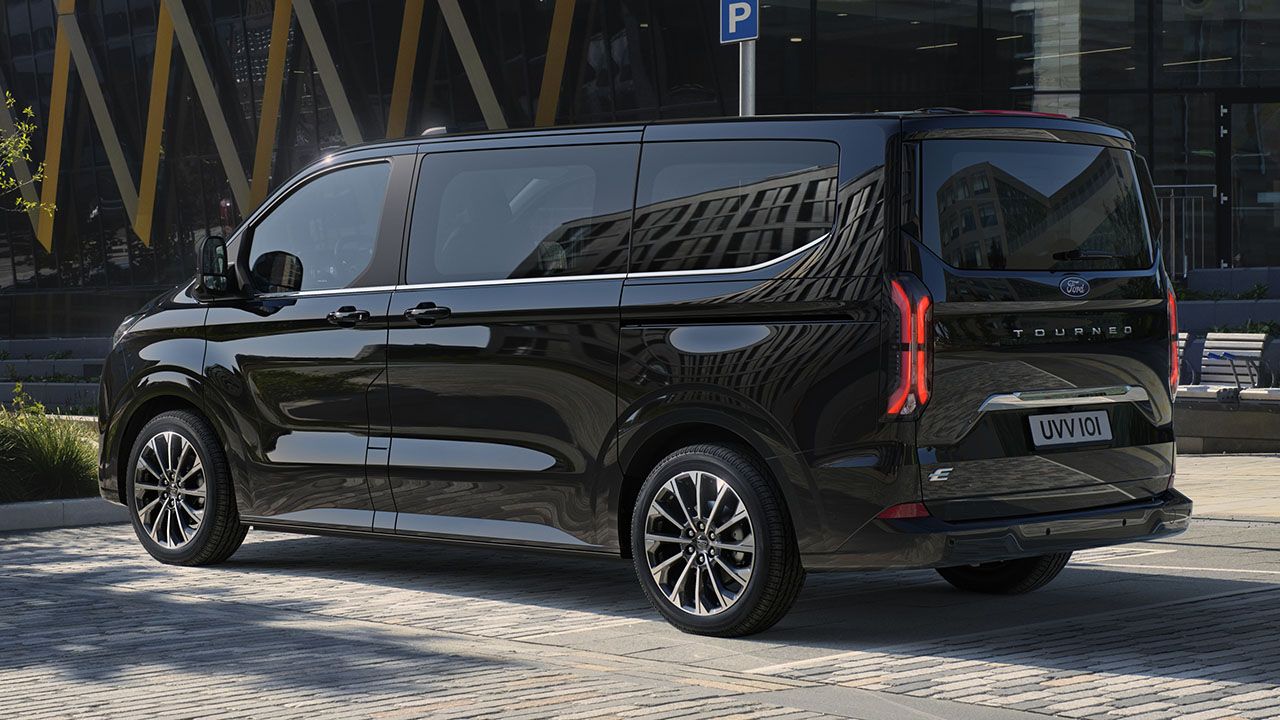 Ford E-Tourneo Custom - posterior