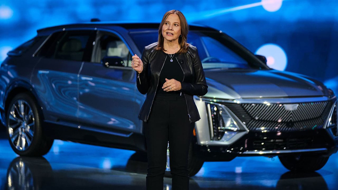 General Motors asegura que «la gente elegirá coches eléctricos porque son mejores» y advierte de un problema que debe solucionarse