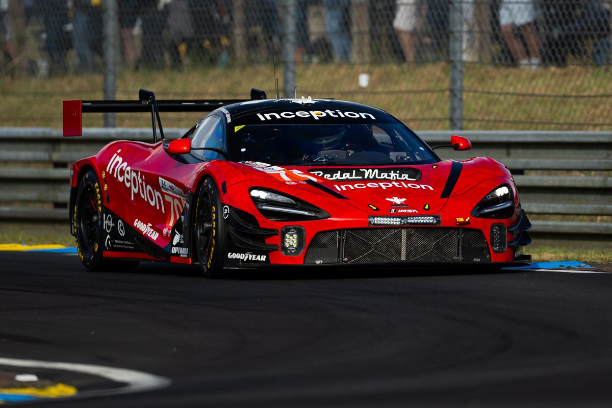 Kévin Estre y Porsche le birlan a Cadillac la pole de las 24 Horas de Le Mans en el último suspiro