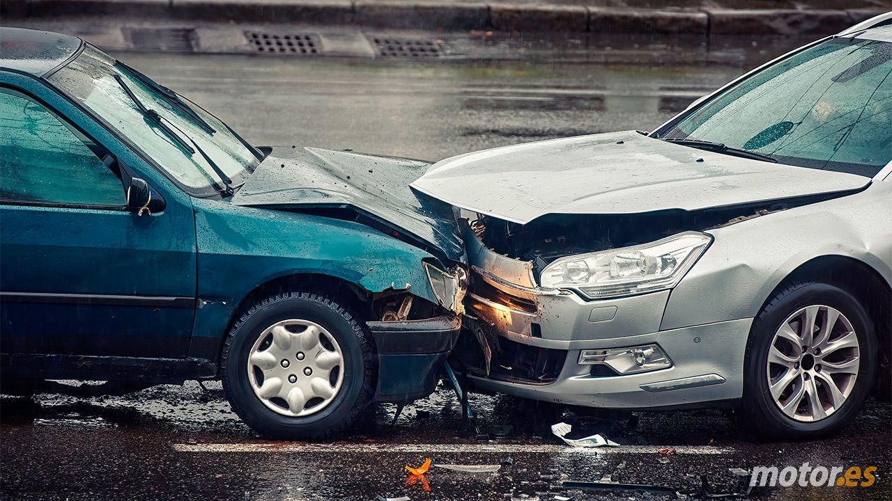 Esto no te va a gustar. La nueva ley de la UE beneficia a los seguros de coches con piezas 'recicladas' en las reparaciones de siniestros