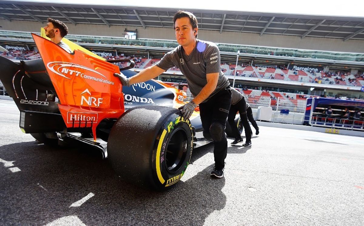 Vive el test de pretemporada con McLaren y Alonso