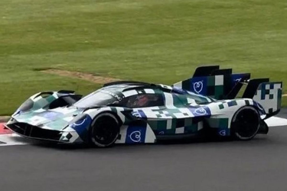 El Aston Martin Valkyrie AMR LMH se deja ver en Silverstone y Donington a la par que genera cierta polémica