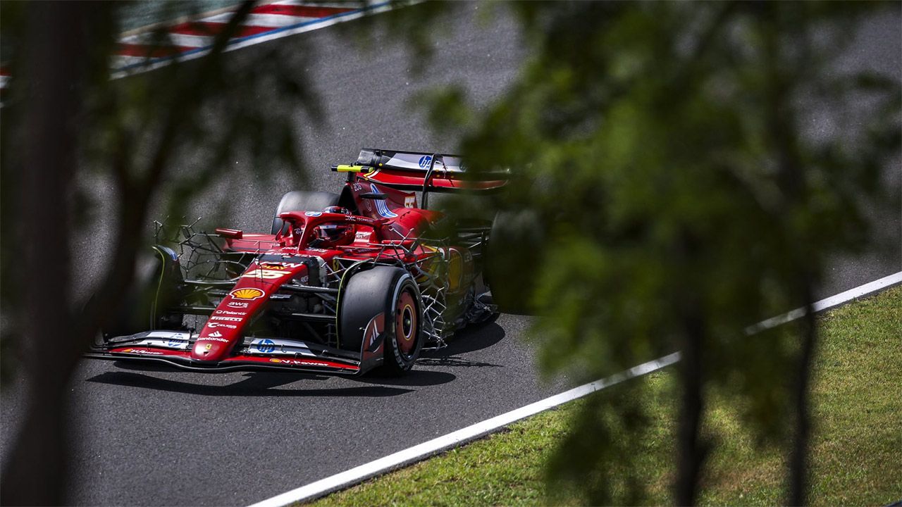 Carlos Sainz arranca en Hungaroring siendo el más rápido y Ferrari ilusiona