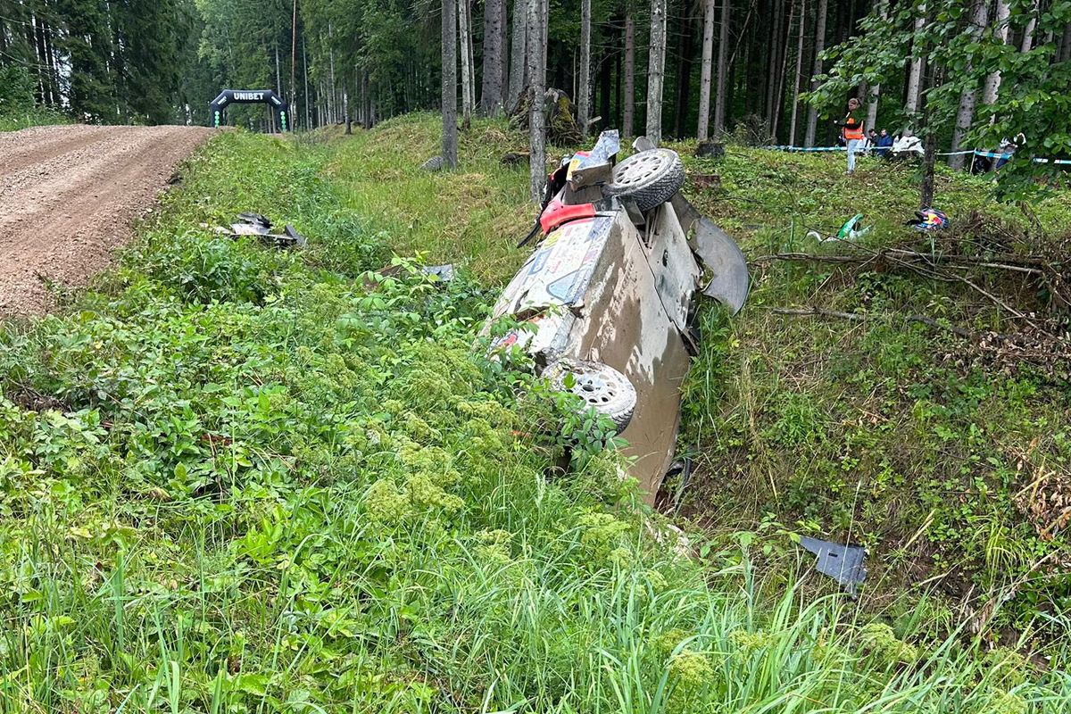 El fortísimo accidente de Ott Tänak en Estonia arruina su preparación para el Rally de Letonia