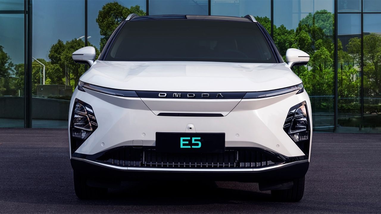 El SUV de Omoda está en oferta con 1.500 € de descuento y etiqueta CERO, un eléctrico decidido superar al BYD Atto 3