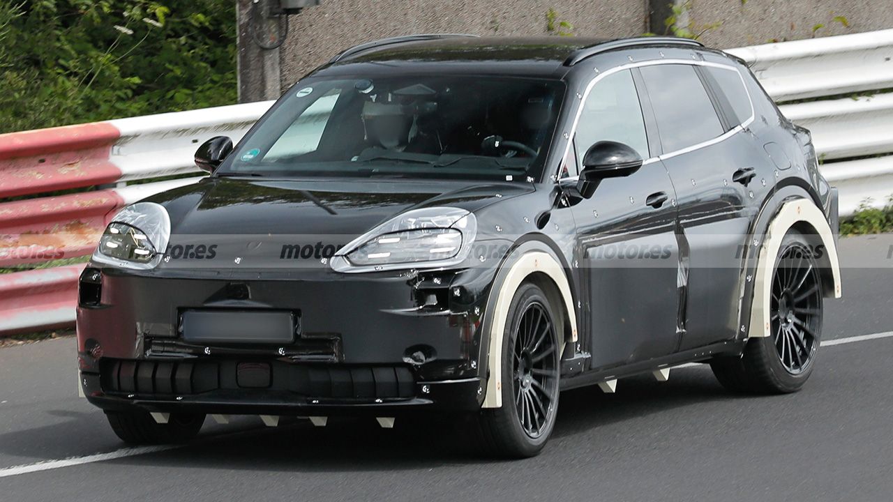 Porsche Cayenne Electric - foto espía