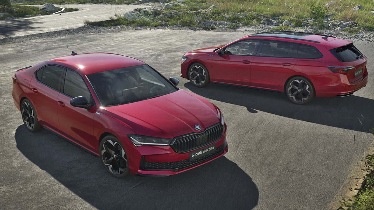 El nuevo Skoda Superb Sportline deja a un lado la elegancia al apostar por la deportividad en su máxima expresión