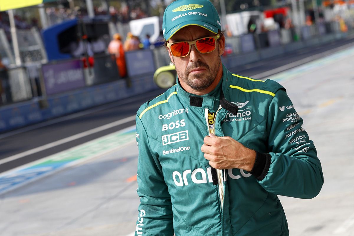 Nuevo dardo de Fernando Alonso a Aston Martin: «A ver si hay una respuesta y no venimos siempre con el mismo coche»