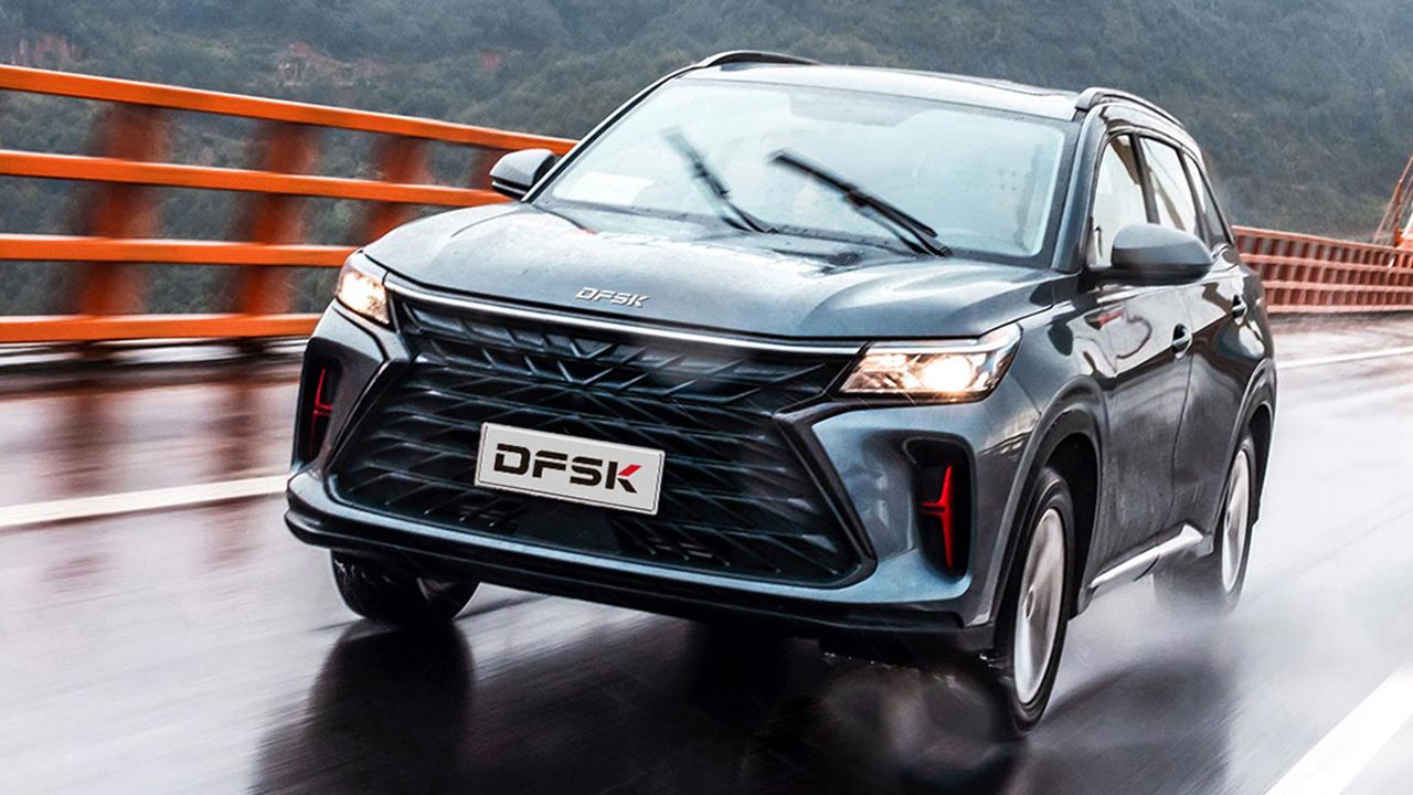 El nuevo SUV DFSK 600 llega a España con un precio rompedor, es más barato que el SEAT Tarraco y también tiene 7 plazas