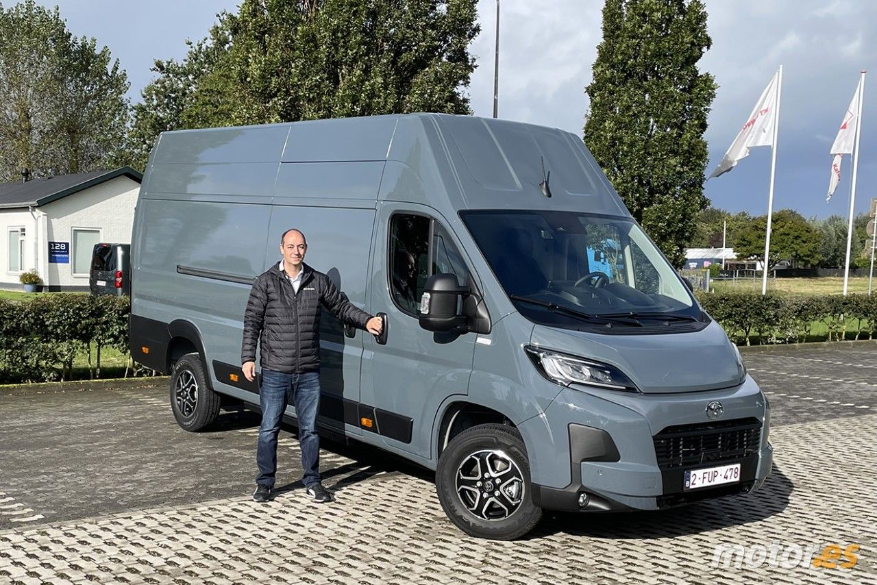 Prueba Toyota Proace Max. ¿La furgoneta de gran tamaño que estabas esperando para tu negocio?