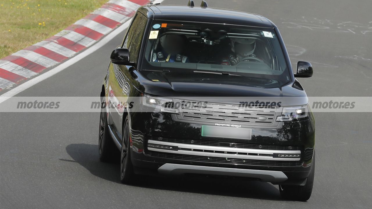 El nuevo Range Rover Eléctrico desafía Nürburgring al límite antes de su esperado debut mundial