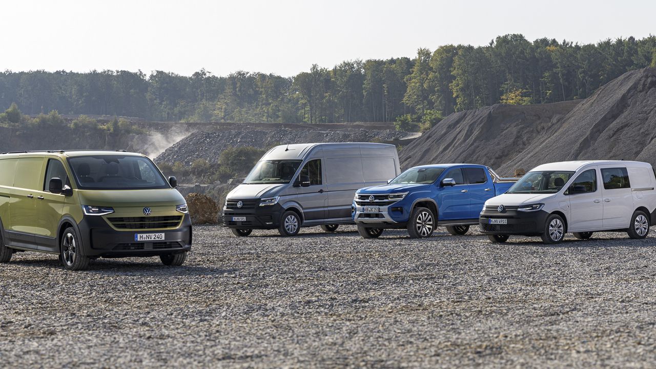 Volkswagen sube la apuesta en el sector de las furgonetas frente a Ford o Stellantis, y no es más tecnología o mejor precio