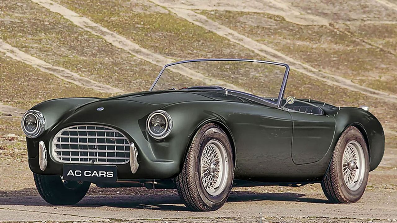 El AC Cobra ya tiene un hermano pequeño, el motor del Focus ST y un peso pluma se encargan de desatar emociones