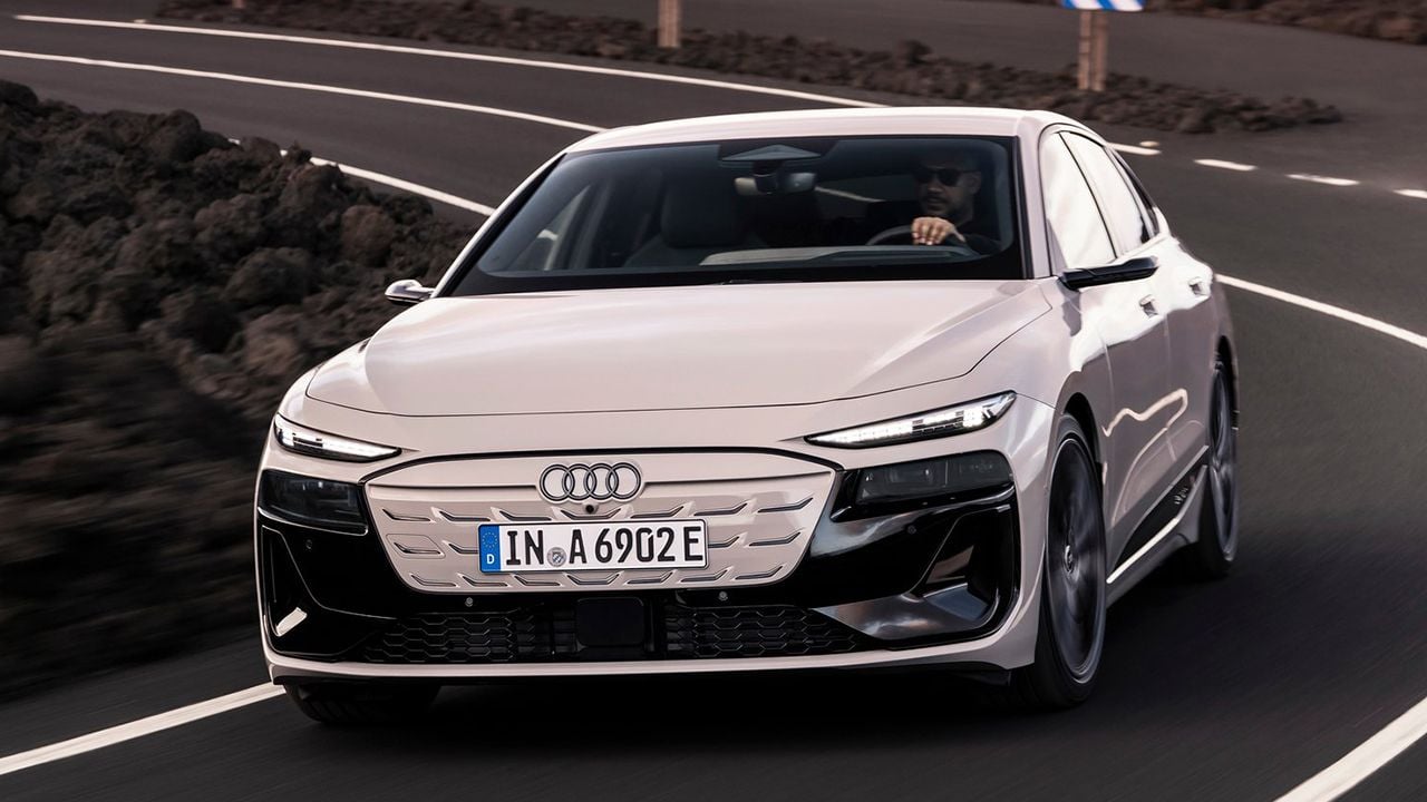 Audi completa la gama A6 e-tron con dos versiones clave para el futuro de este nuevo coche eléctrico