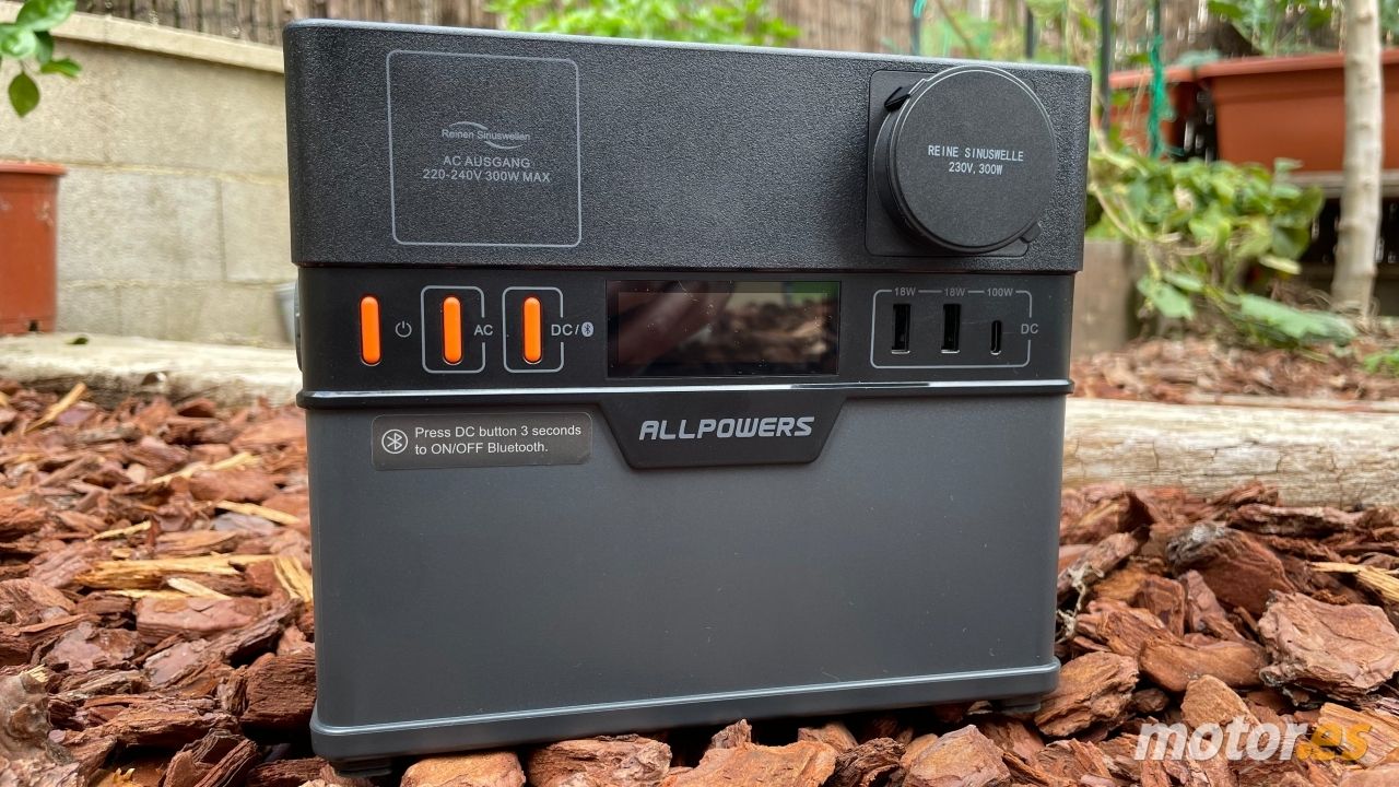 Analizamos la batería portátil Allpowers S300 Plus, una estación de carga compacta, económica y funcional