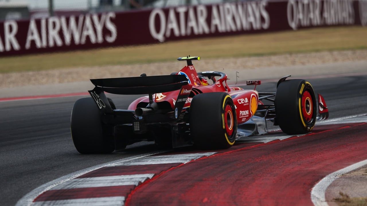 Carlos Sainz pone el picante en la Sprint y manda un mensaje a Ferrari