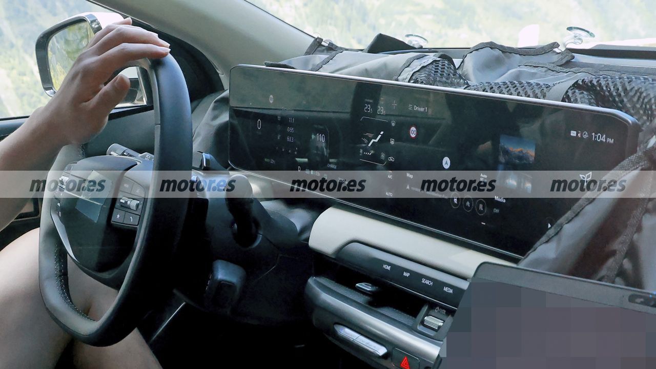 kia-ev4-2026-fotos-espia-interior-2024104602-1728384302_15.jpg