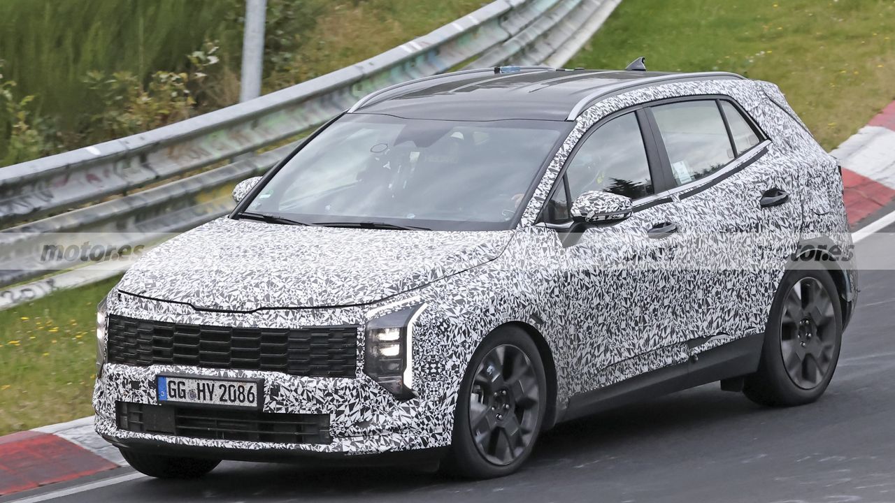 El nuevo KIA Sportage 2025 se deja ver en Nürburgring (interior incluido) antes de su inminente debut 2
