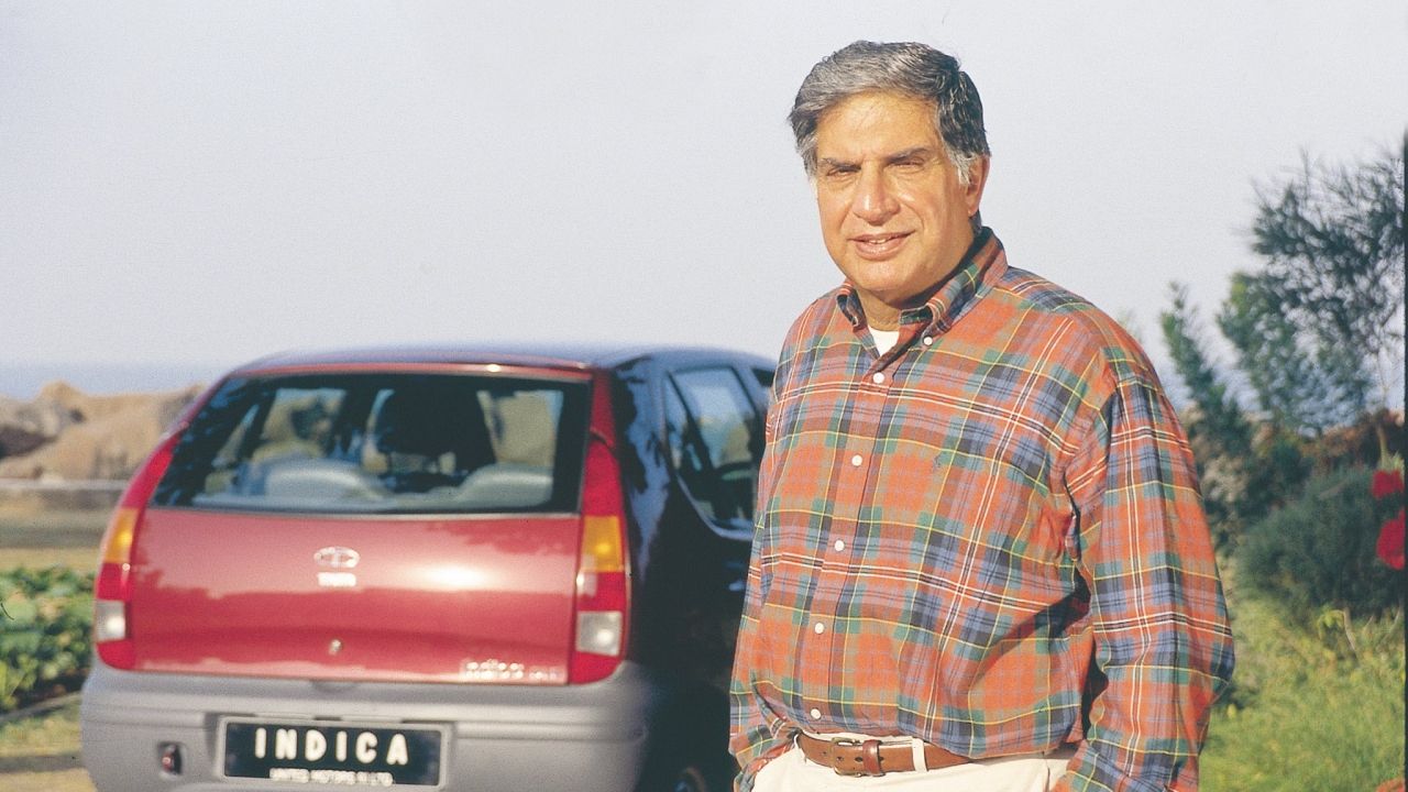 Muere, Ratan Tata, el hombre que movilizó a la India y que salvo a Jaguar de la total desaparición