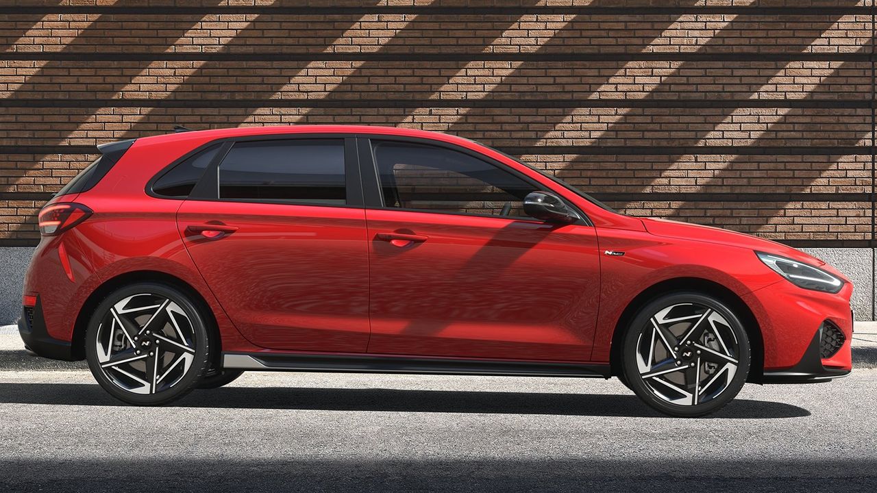 Malas noticias para el Skoda Scala, este renovado Hyundai está en oferta con más de 5.500 € de descuento y apunta líder del segmento C