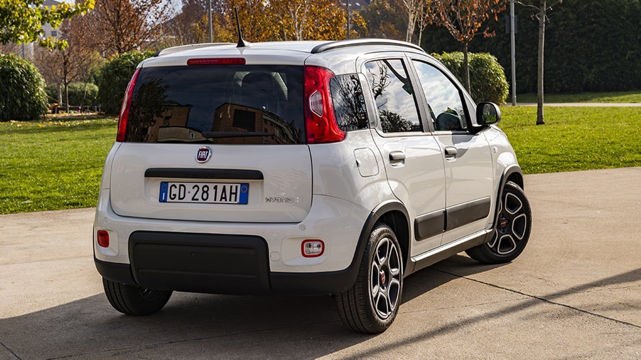 FIAT Panda Hybrid - posterior