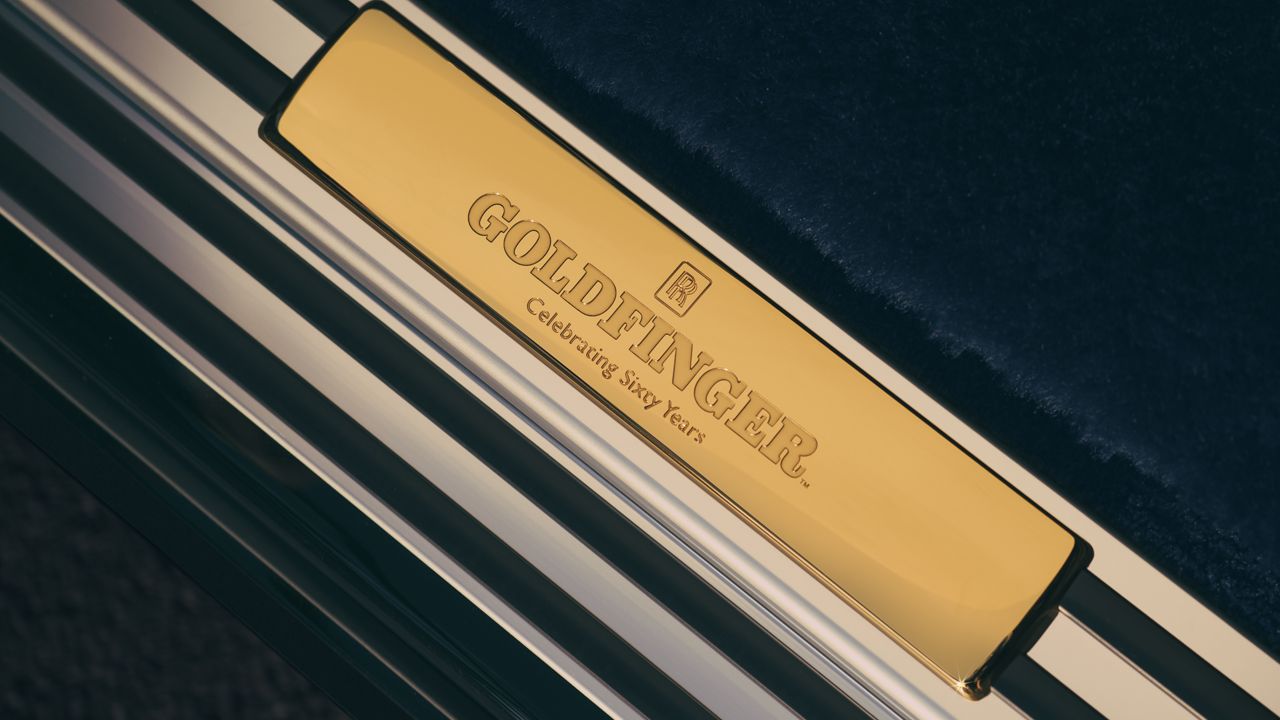 Rolls-Royce Phantom Extended Goldfinger