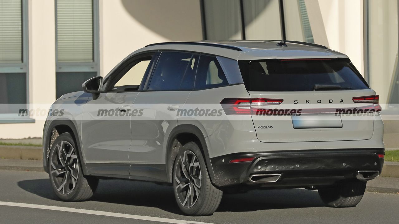 Fotos espía Skoda Kodiaq RS 2025