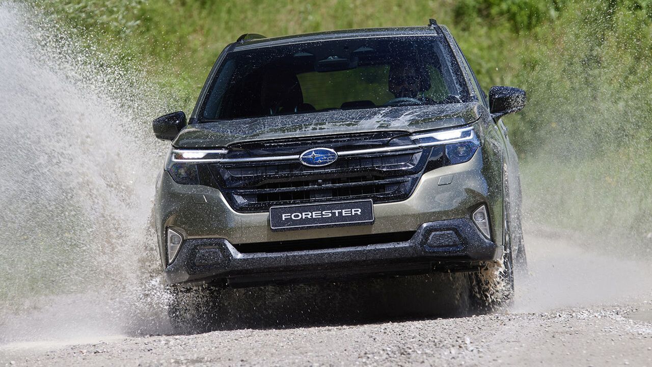 El nuevo Subaru Forester prepara su lanzamiento en Europa, un SUV híbrido más eficiente y equipado