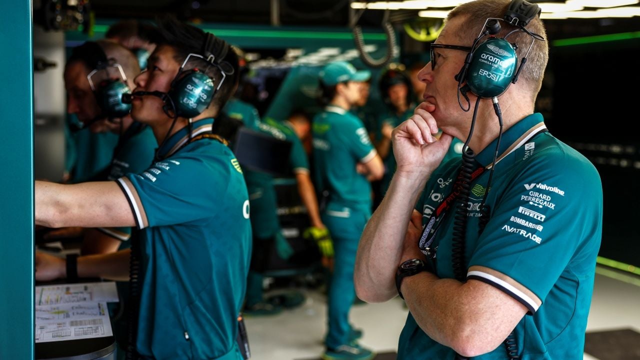 Andy Cowell, nuevo CEO de Aston Martin F1, manda un mensaje contundente: “Odio la pérdida de tiempo”