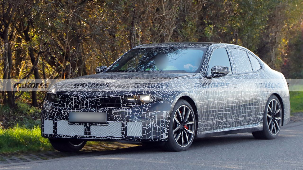 El futuro BMW Serie 3 2027 debuta en sus primeras fotos espía con el deportivo M350 xDrive como protagonista