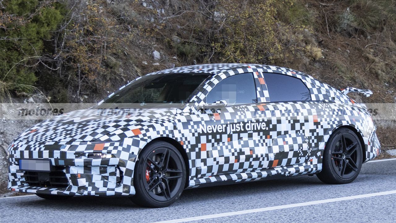 Fotos espía del Hyundai IONIQ 6 N 2026, la berlina eléctrica más radical cambia Nürburgring por otros escenarios 2