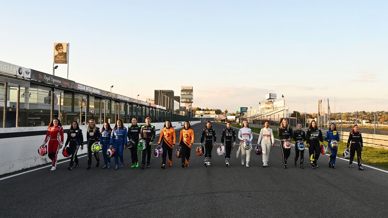 Mitch Evans y Jaguar llevan la voz cantante en el intenso test de la Fórmula E en el Jarama