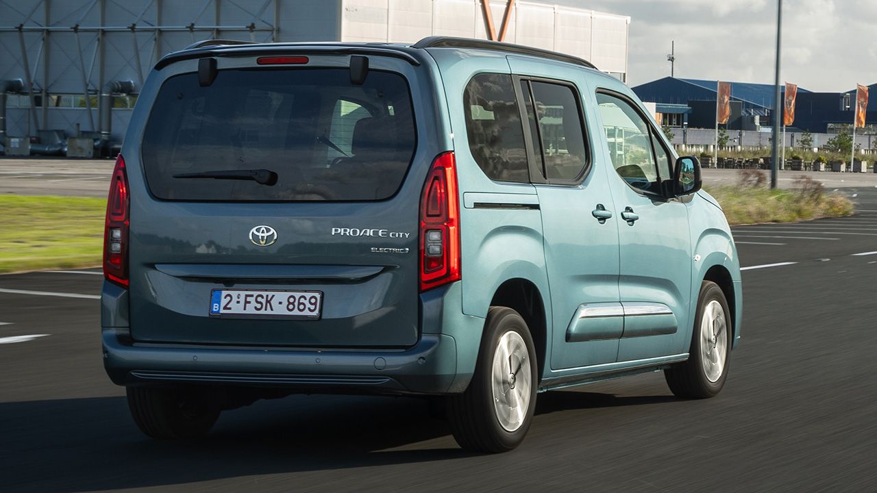 Toyota Proace City Verso 2025 - posterior