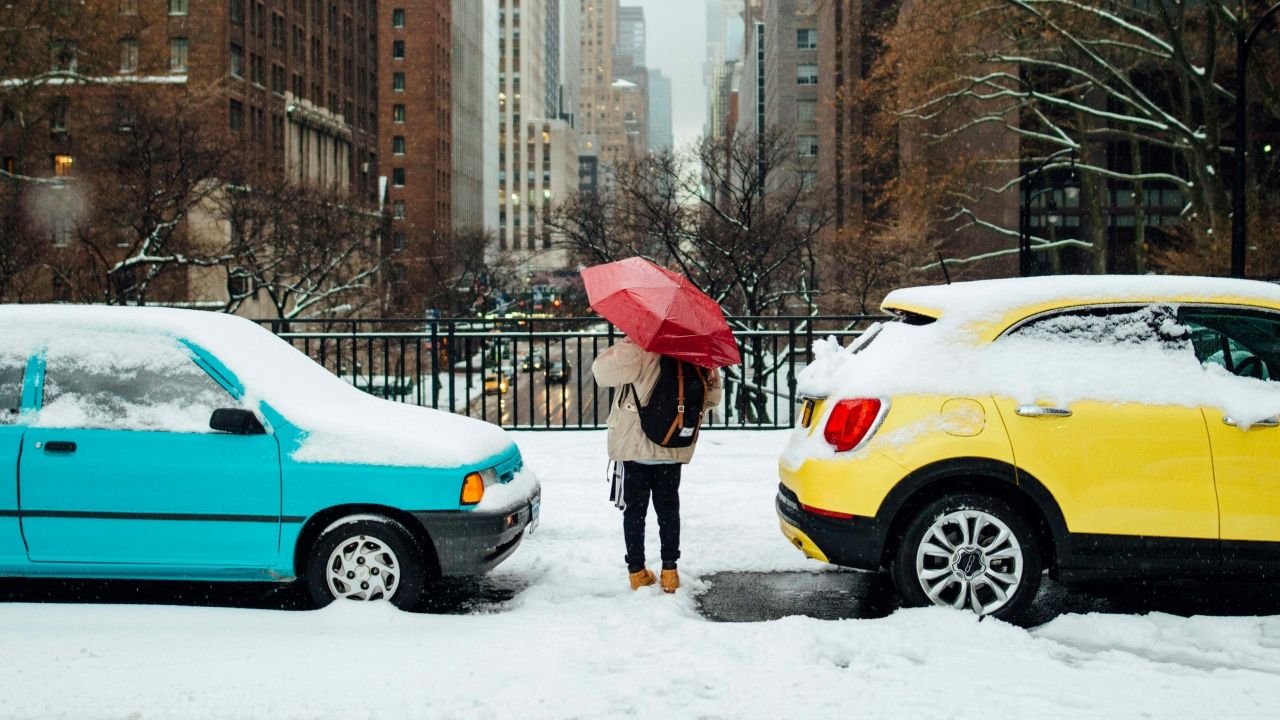 Olvida las redes sociales, esto es lo que tienes que hacer para arrancar el coche en invierno sin dañar el motor