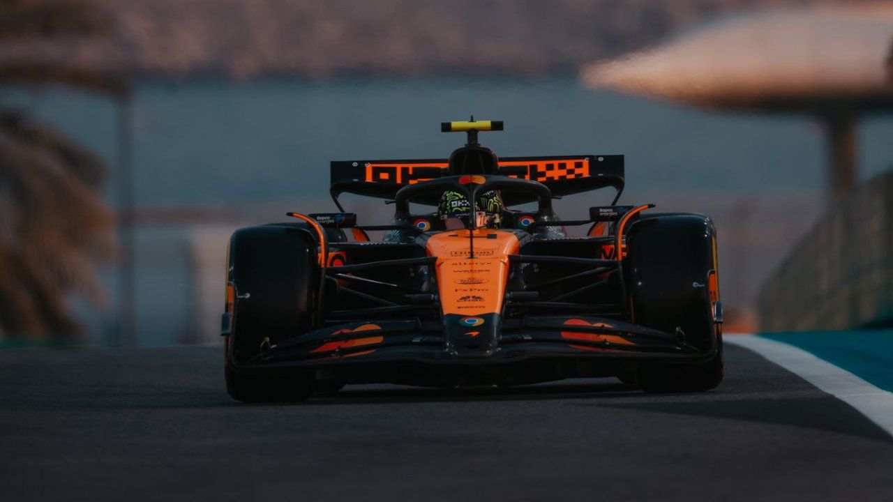 McLaren reafirma su favoritismo y mete presión a Ferrari liderando en Yas Marina