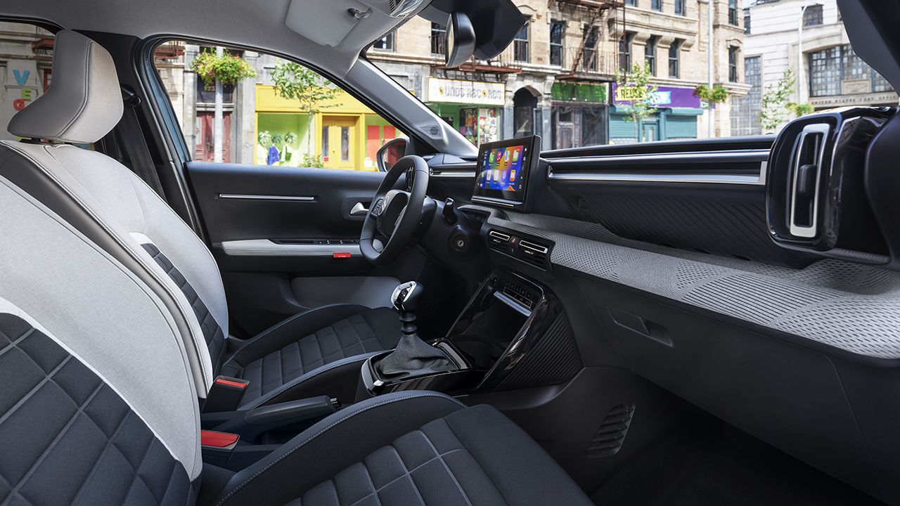 Citroën C3 Hybrid - interior