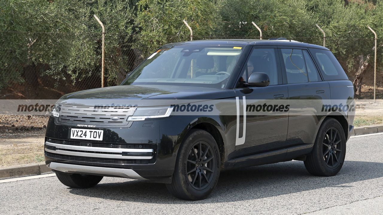 El Range Rover Electric 2025 reaparece en fotos espía, un desarrollo que ya no admite descansos 3