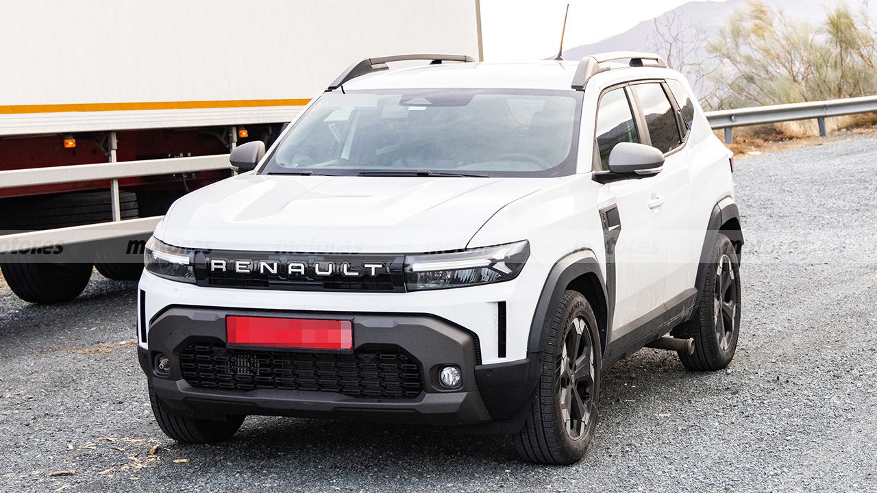 Renault Duster ECO-G 4x4 - foto espía