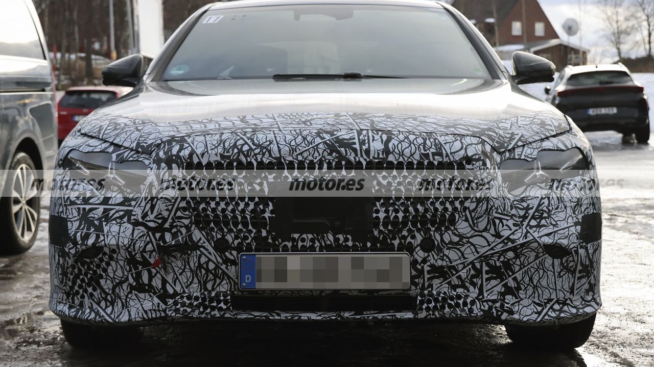 El Mercedes Clase S Facelift se enfrenta a las pruebas de invierno, la lujosa berlina descubre nuevos detalles ocultos 14