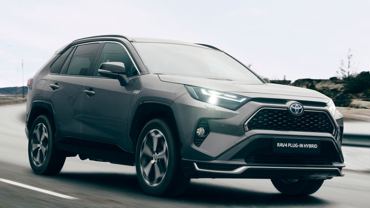 Toyota lidera el mercado mundial, el RAV4 sigue siendo uno de los SUV más deseados (para bien y para mal)