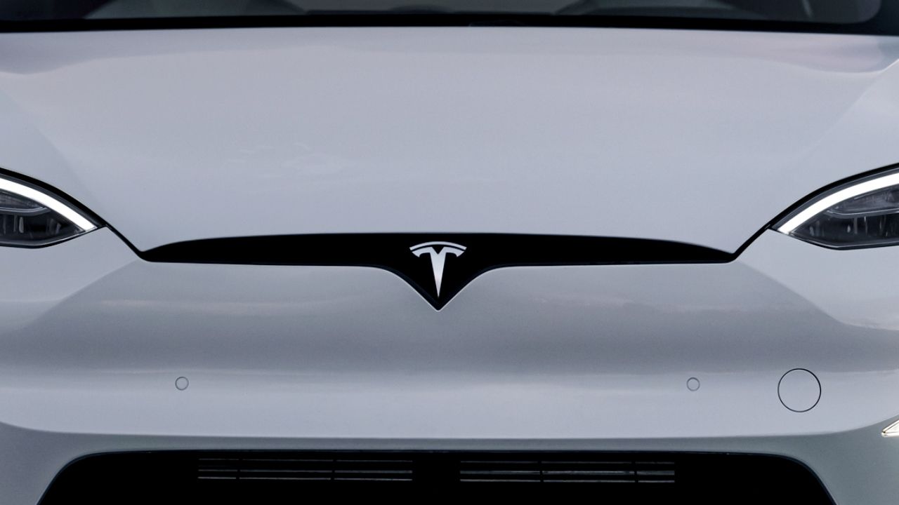 Tesla y las marcas chinas unen fuerzas, todas juntas plantarán cara a Europa y a sus aranceles