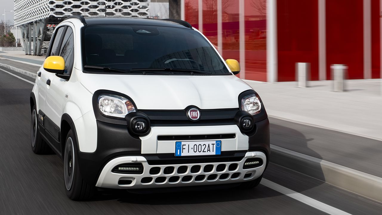 Italia - Diciembre 2024: Victoria total del FIAT Panda mientras el Jeep Avenger completa un gran año