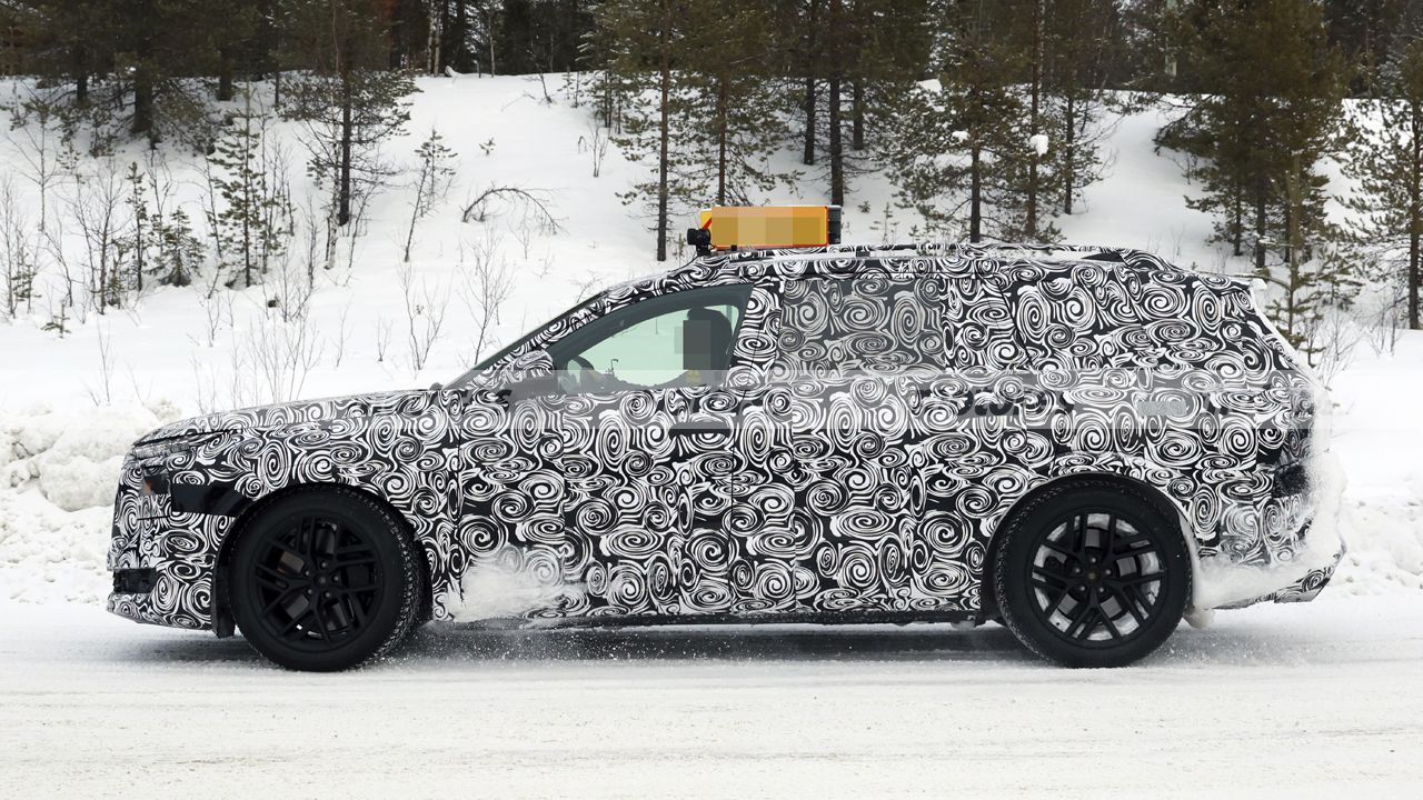 El nuevo Audi Q9 cobra forma en las pruebas de invierno, nuevas fotos espía del gigante que desafía al BMW X7 y compañía