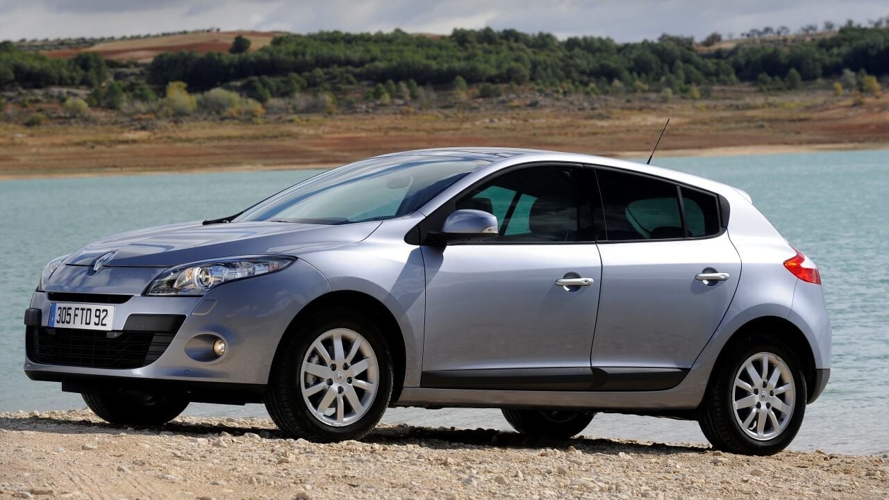 Los coches cada vez son más viejos en España, la edad media del parque llega a los 14.5 años